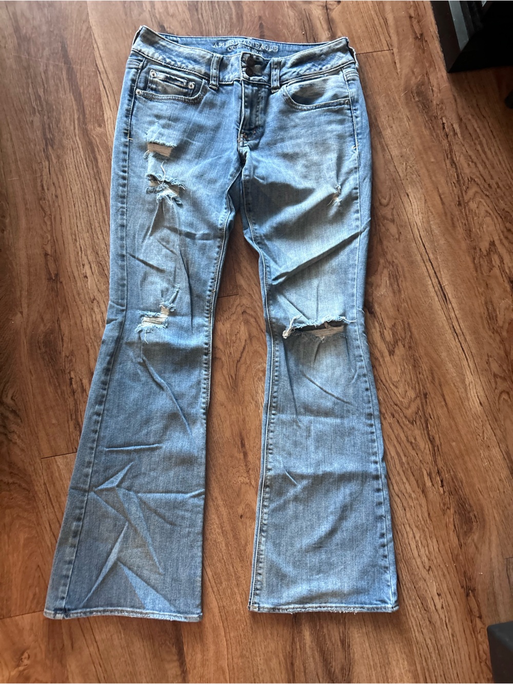 5 for $25 Amreican Eagle Artist Stretch Jeans